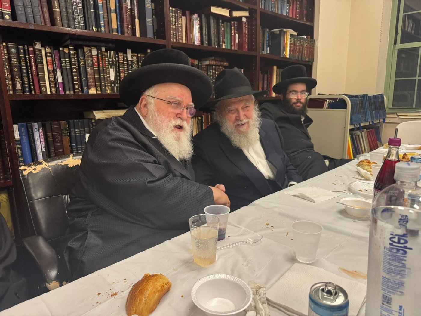 הרב שמעון וואלף קליין בסעודת הילולא כ"א אב בארה"ב