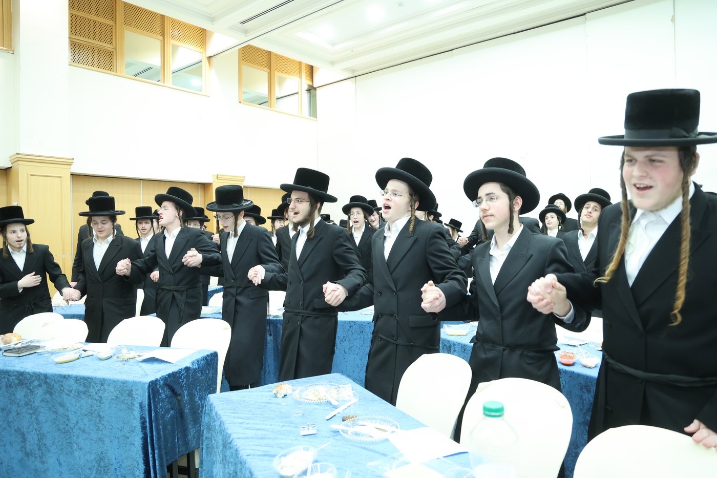 סיום בישיבה קטנה 'אהל שמעון' ערלוי 
