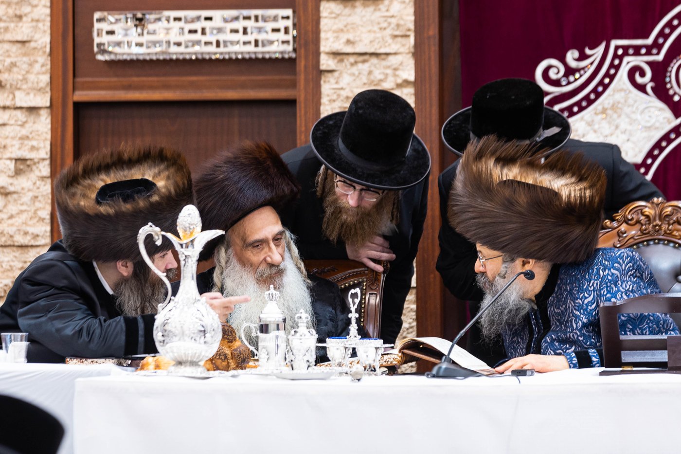 שמחת הברית לנין האדמו"ר מבאבוב 45