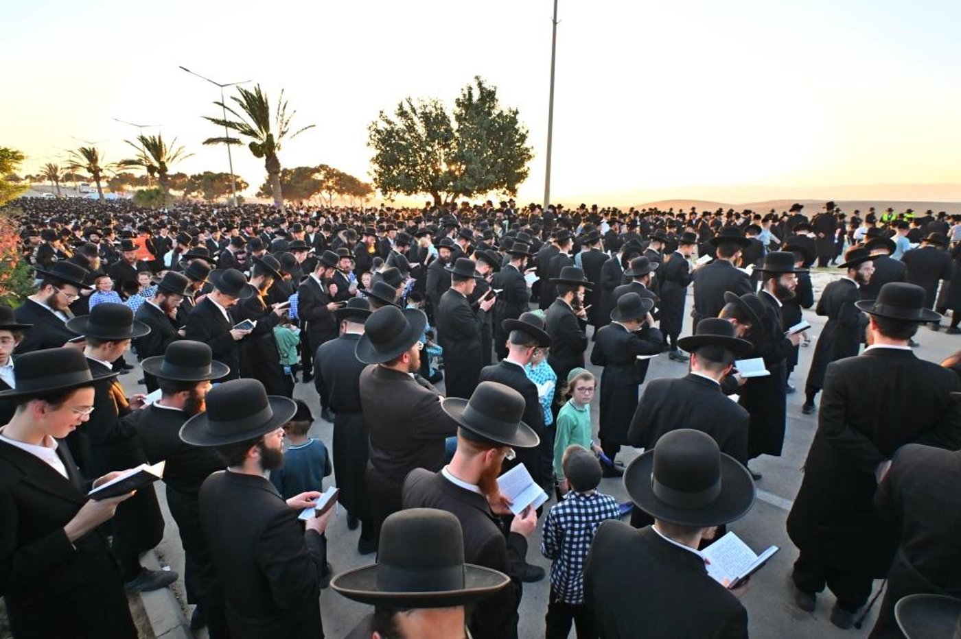 עצרת תפילה לביטול גזירת הגיוס בערד