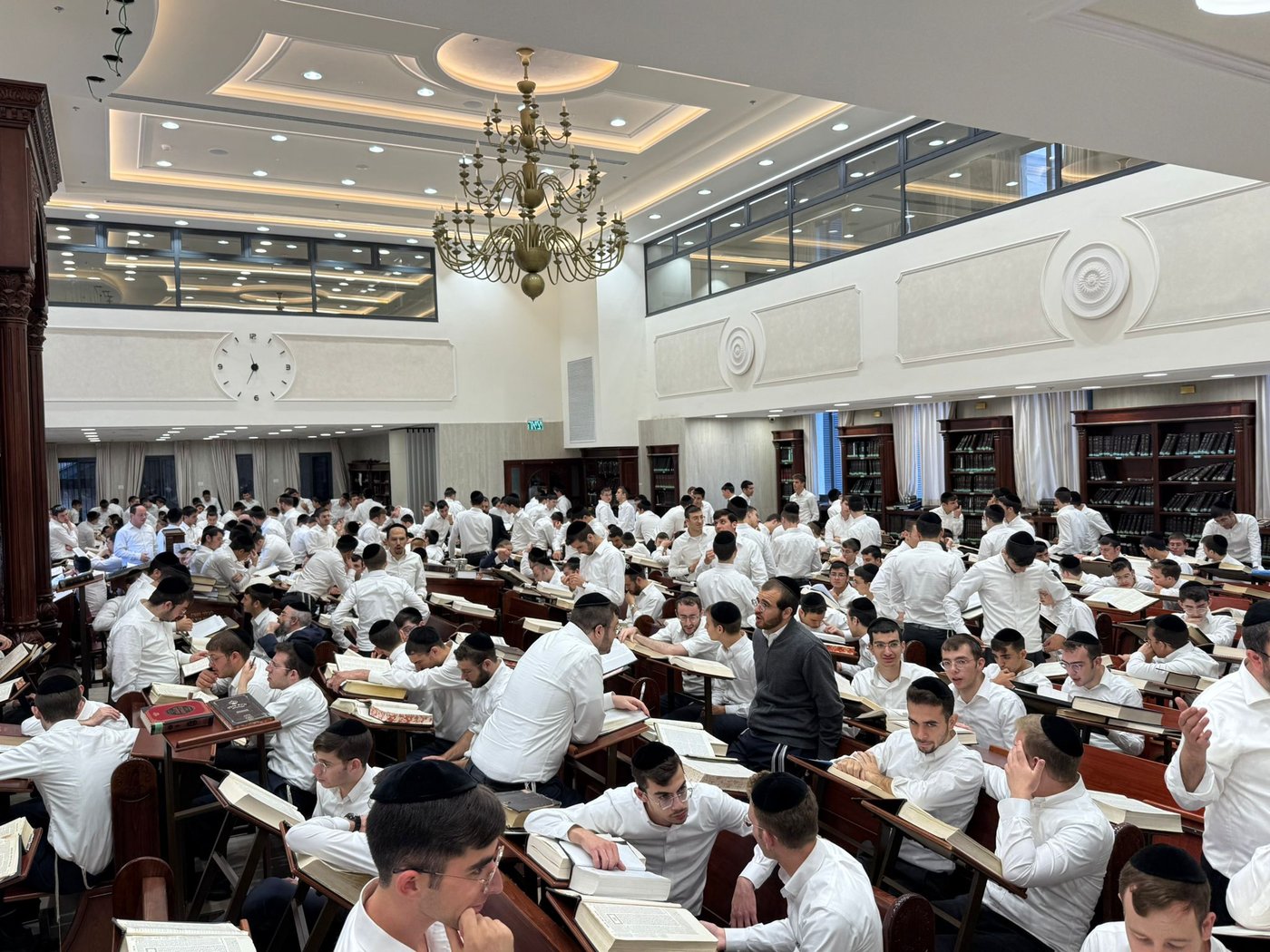 פתיחת הזמן בישיבת 'נחלת הלויים' 