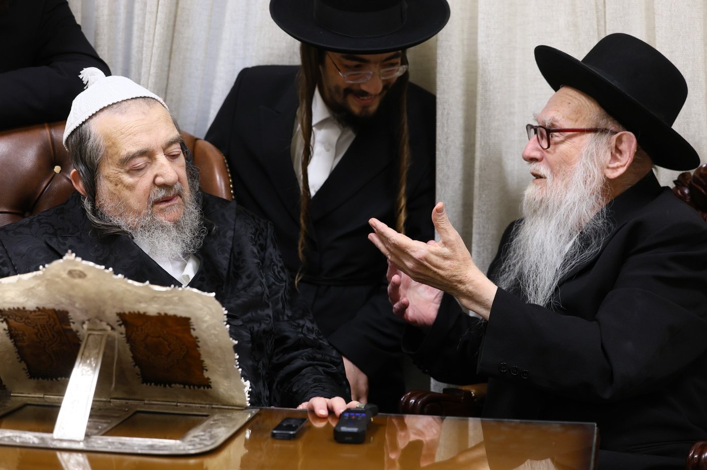 כינוס חירום של כלל רבני ברסלב לקראת ר"ה באומן