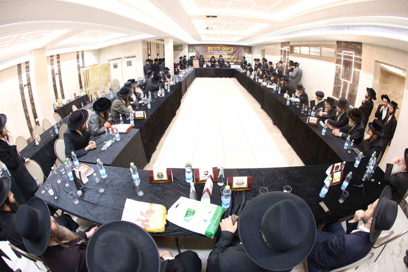 כינוס חירום של כלל רבני ברסלב לקראת ר"ה באומן