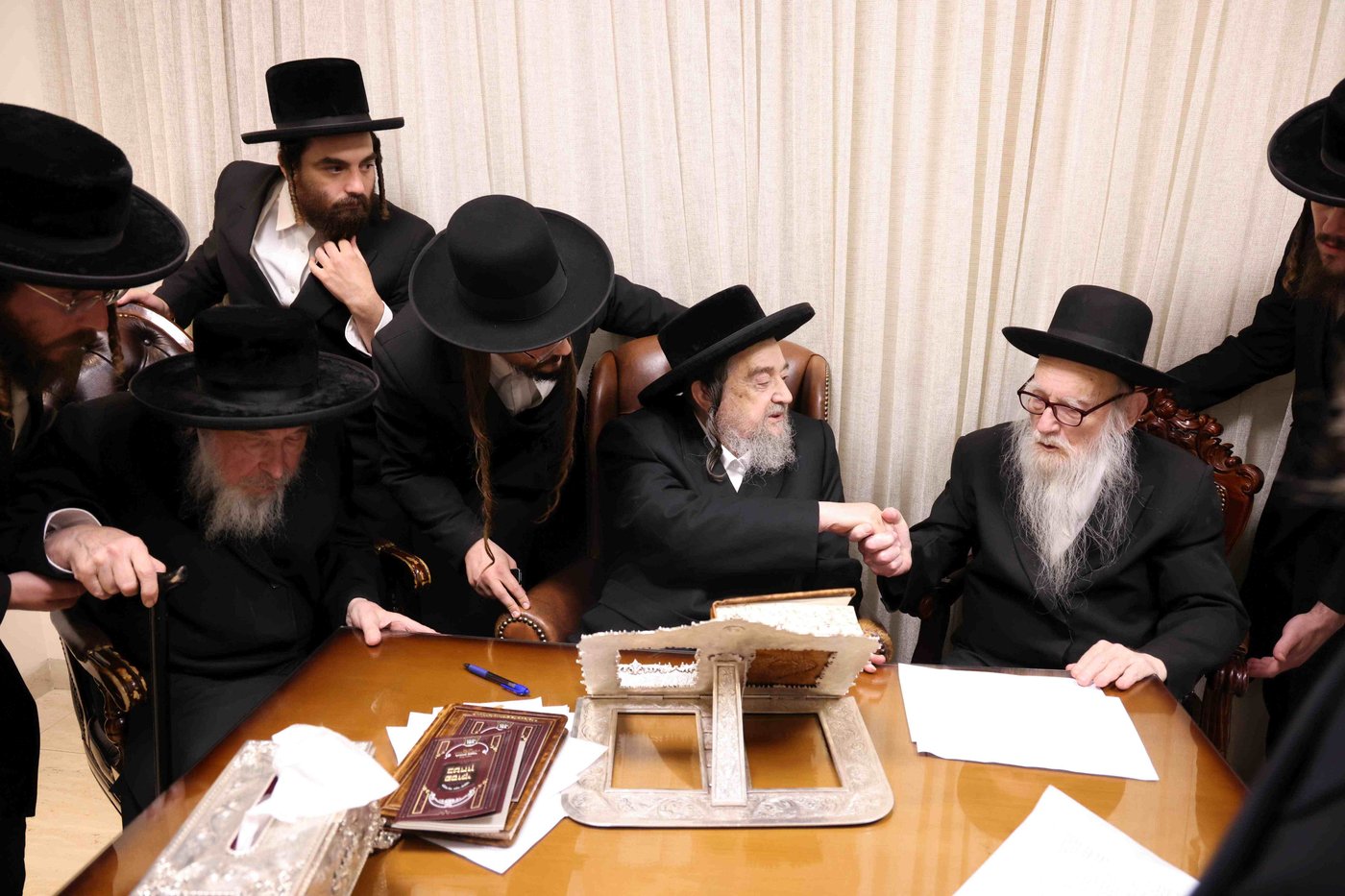 כינוס חירום של כלל רבני ברסלב לקראת ר"ה באומן