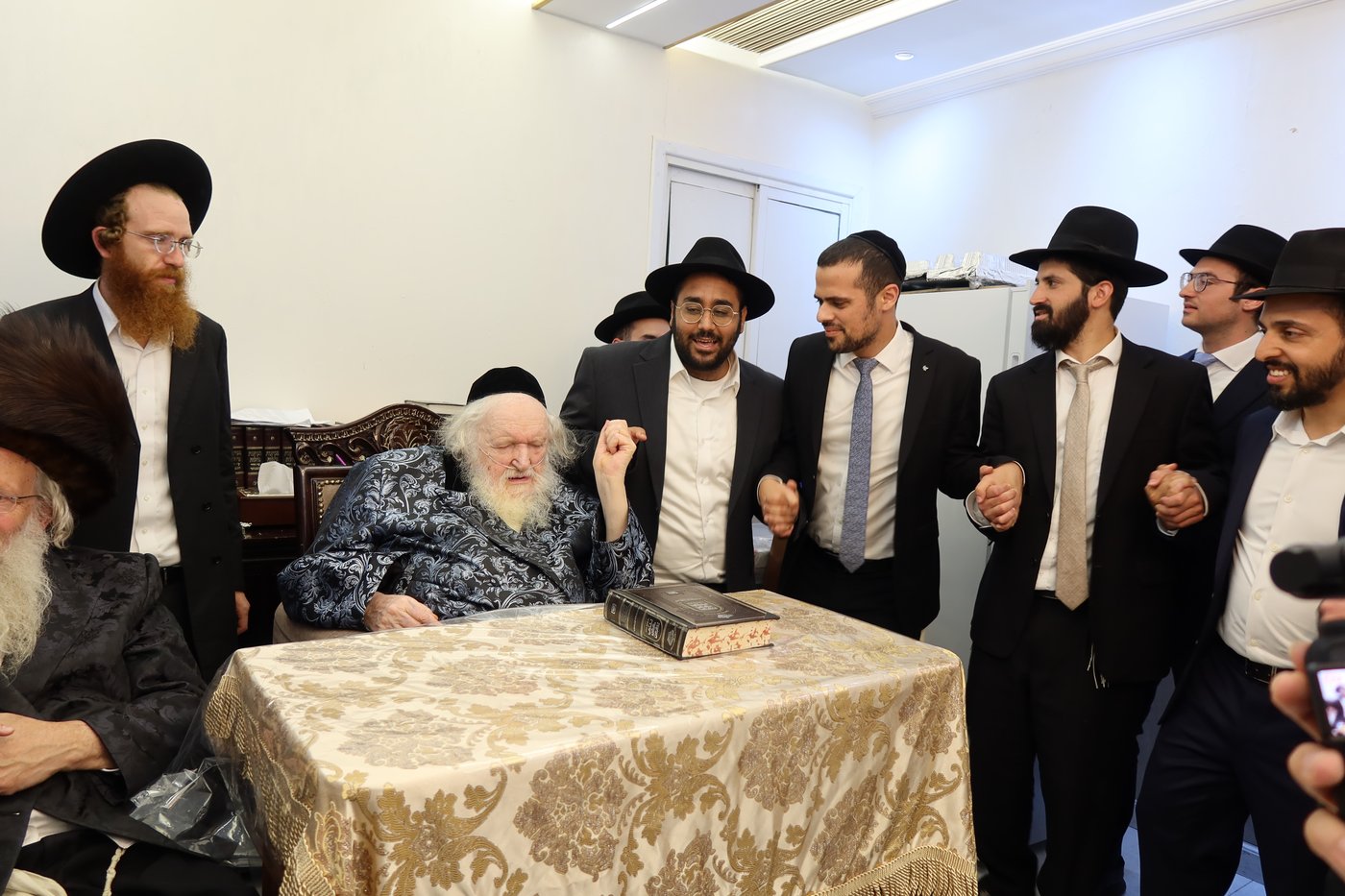 הבחור אצל הגר"מ שטרנבוך