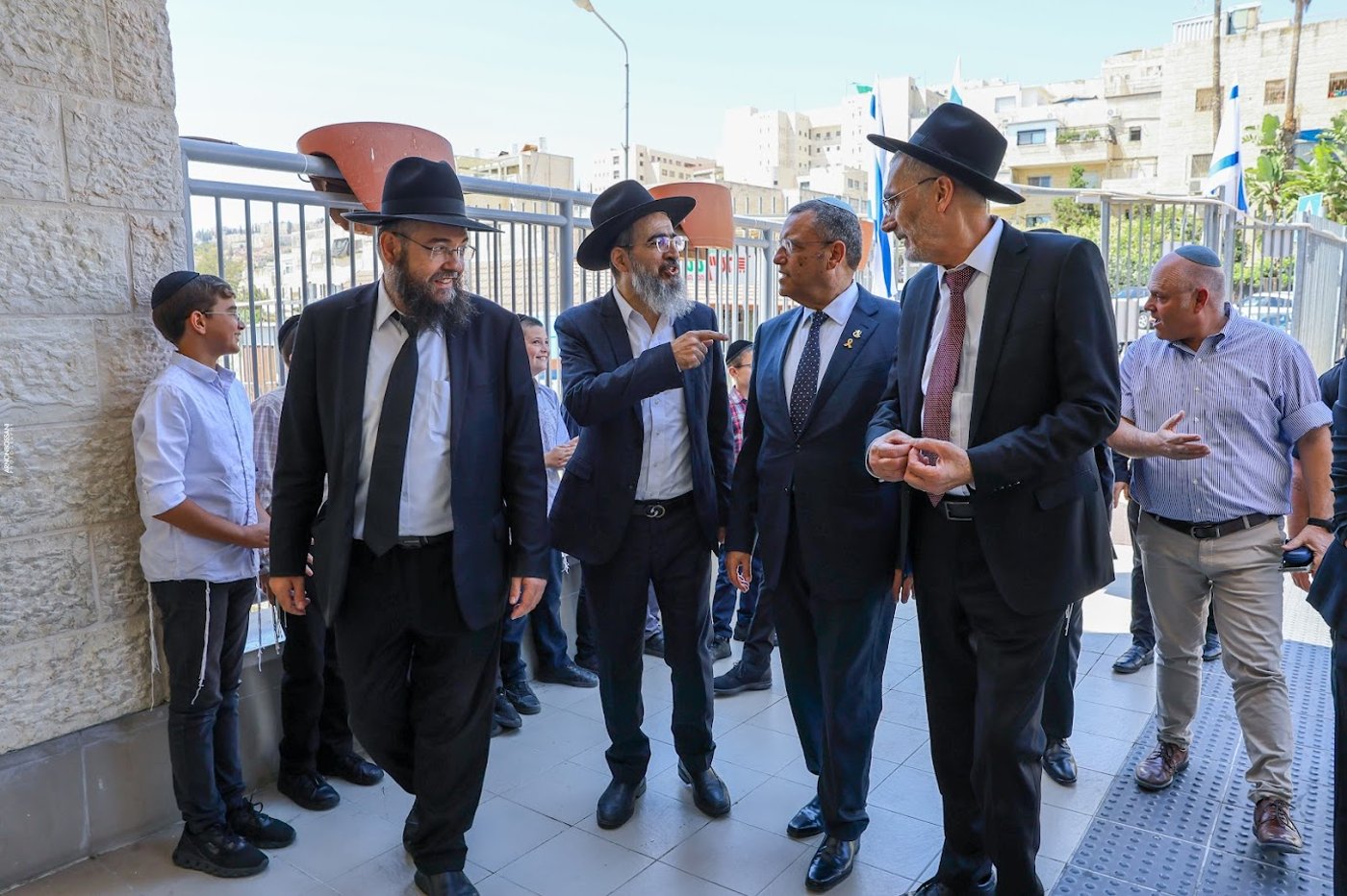 ראש העיר ליאון פתח את שנת הלימודים בת"ת 'לחם ביכורים' | תיעוד