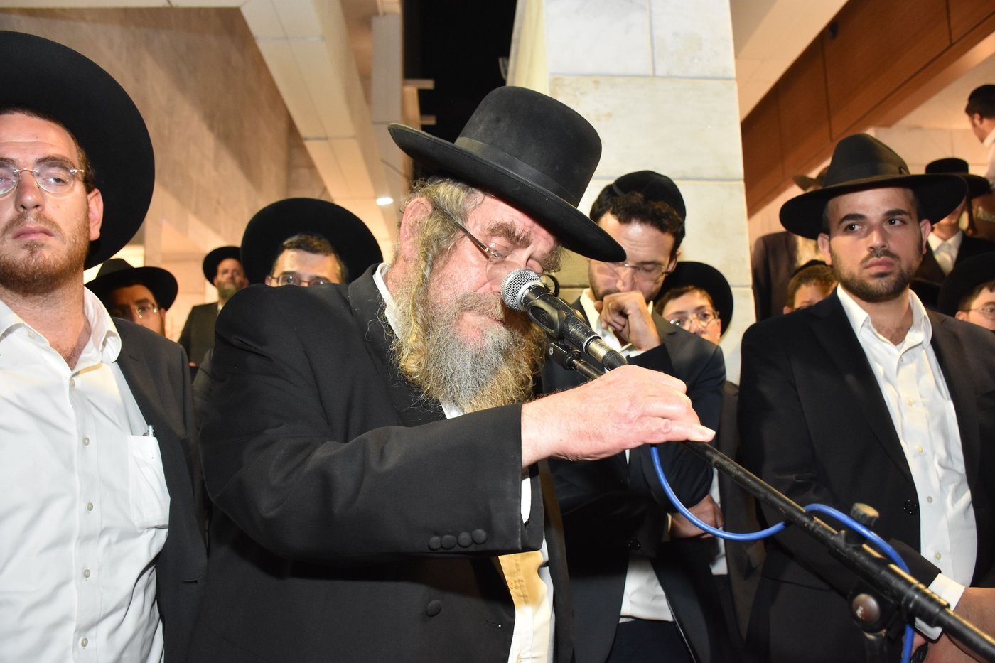 הלווית הקדוש הרב אלטר ישראל הכהן מצנר הי"ד