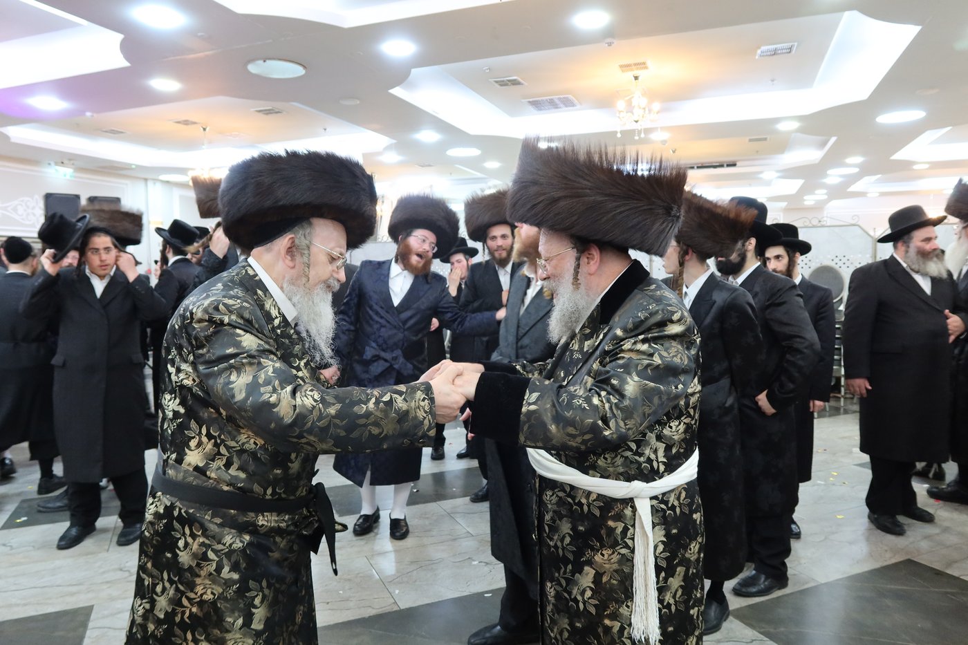 שמחת נישואי נכד האדמו"ר מנאדבורנה באניא