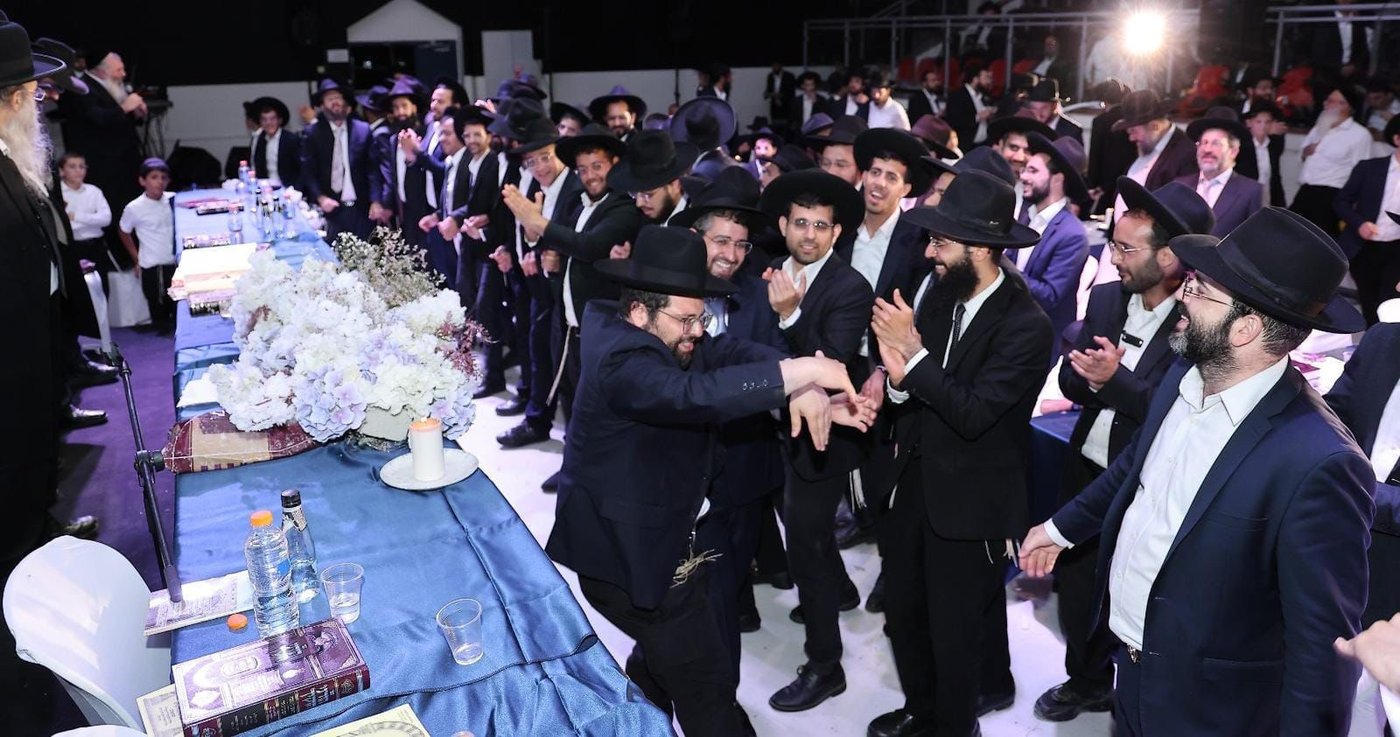 מעמד הכתרת הגר"י משדי לרב קהילת "היכל השם" פרדס כץ