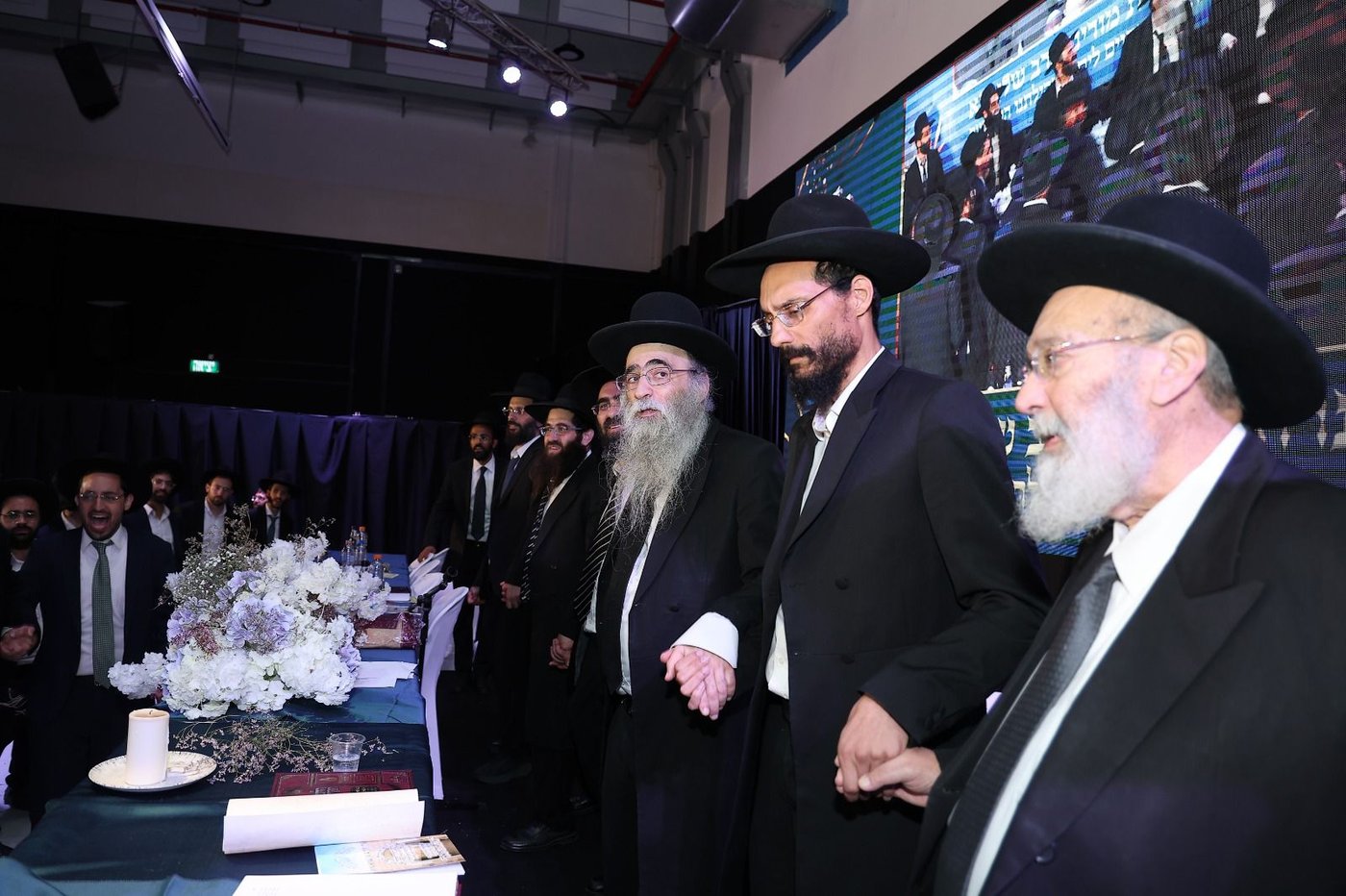 מעמד הכתרת הגר"י משדי לרב קהילת "היכל השם" פרדס כץ