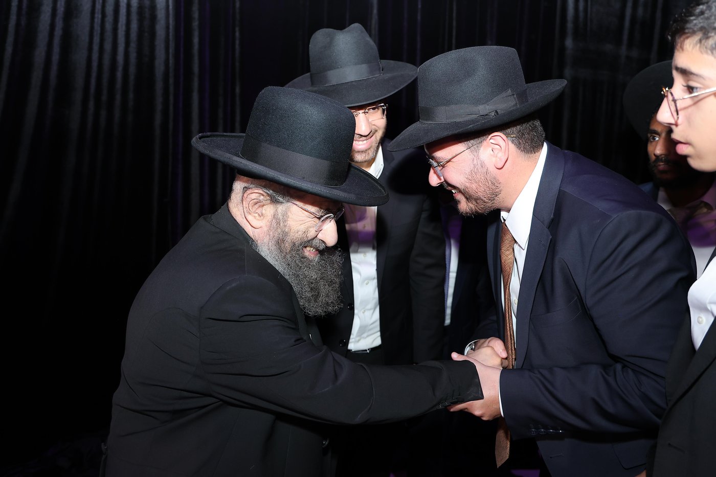מעמד הכתרת הגר"י משדי לרב קהילת "היכל השם" פרדס כץ