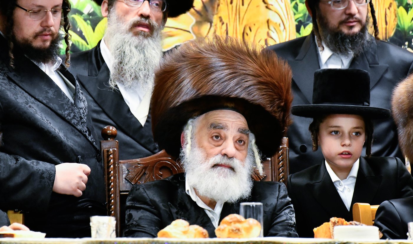 האדמו"ר מויז'ניץ ירושלים בשמחה