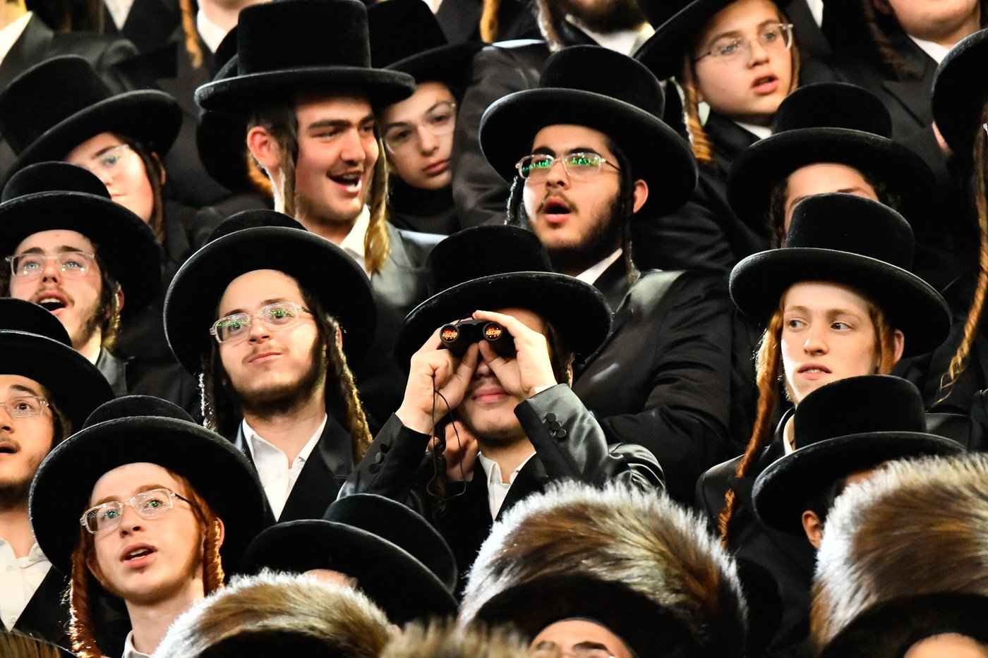 שמחת בר המצווה לנכד האדמו"ר מבעלזא