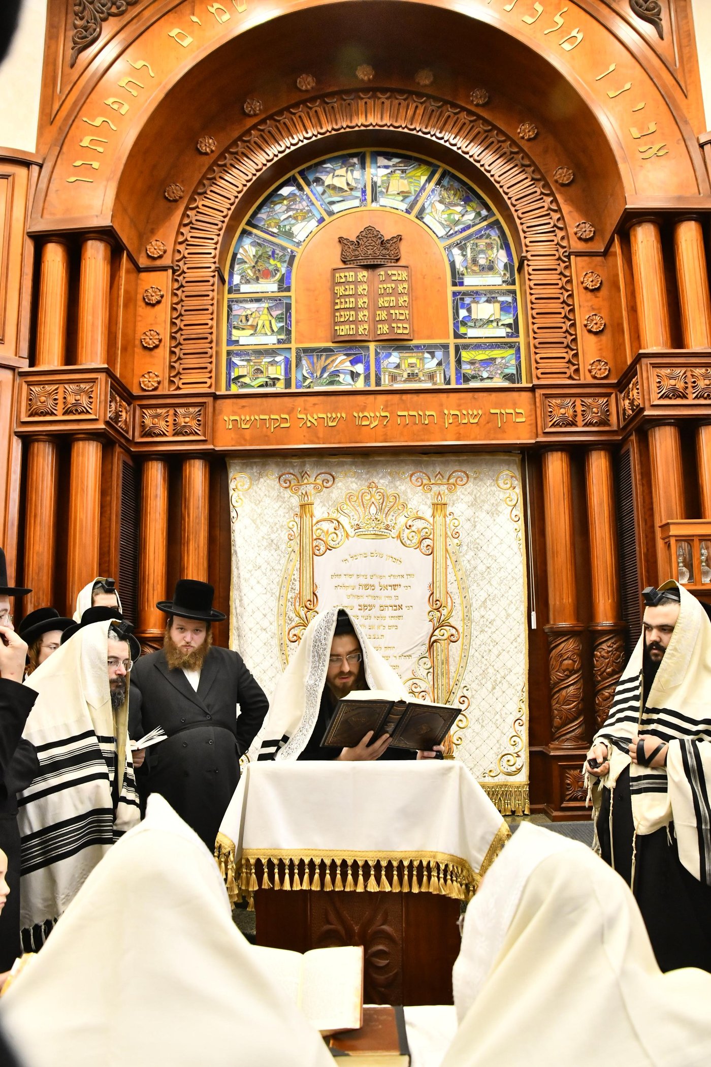האדמו"ר מסאדיגורה בהתרת נדרים ער"ה