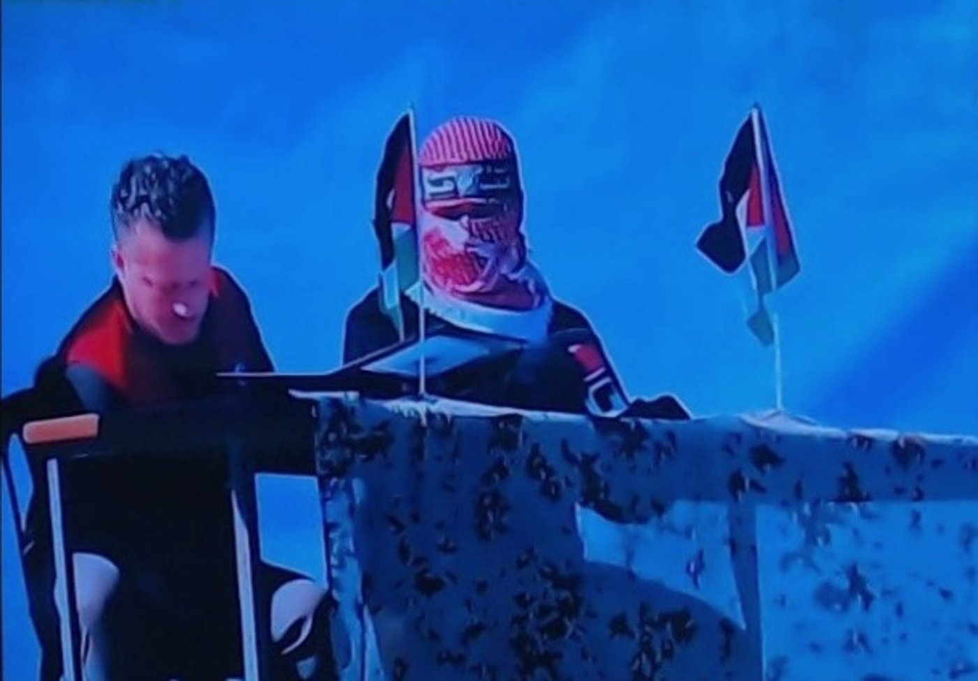 המחבל במצעדי ראווה בעבר