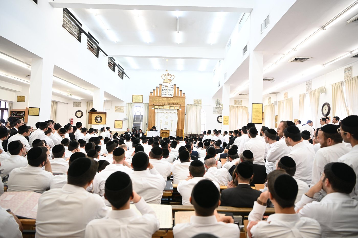 שיחת החיזוק של הגר"ד לנדו בישיבת מיר