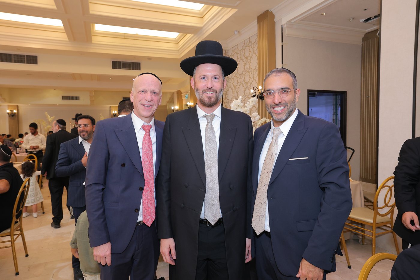 איתי גדסי בירמץ את בנו; מי הגיע לאחל מזל טוב? | צפו בתיעוד נרחב