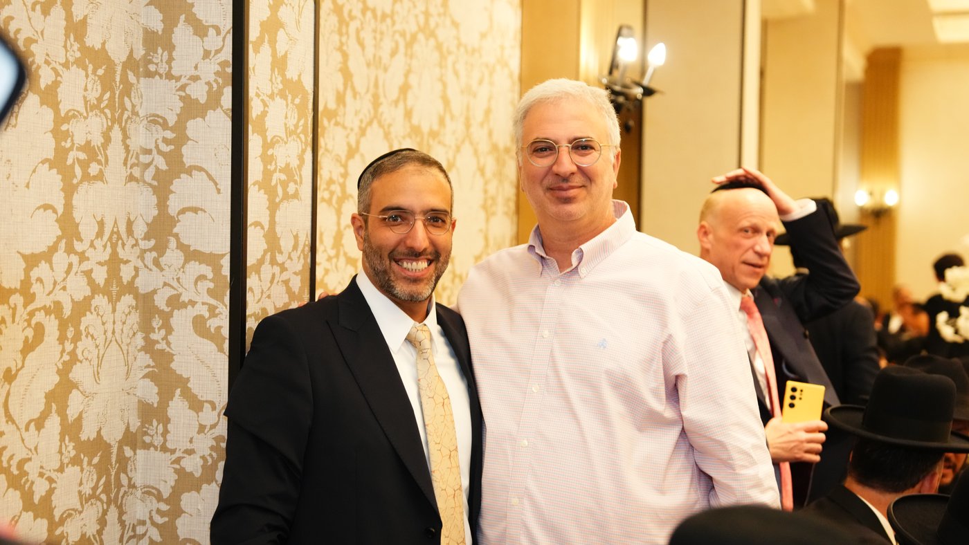 איתי גדסי בירמץ את בנו; מי הגיע לאחל מזל טוב? | צפו בתיעוד נרחב