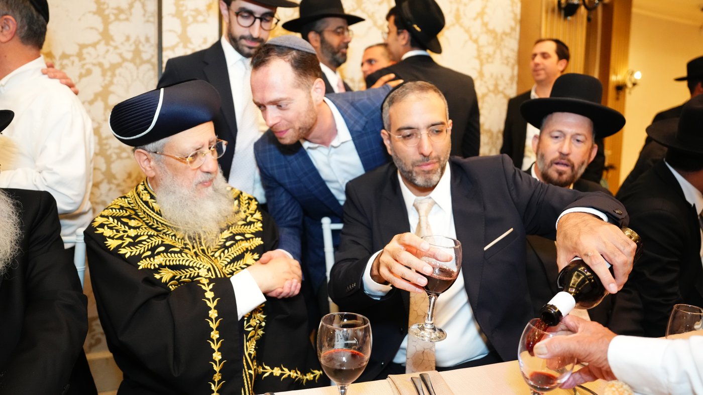 איתי גדסי בירמץ את בנו; מי הגיע לאחל מזל טוב? | צפו בתיעוד נרחב