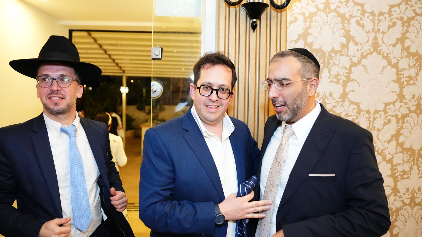 איתי גדסי בירמץ את בנו; מי הגיע לאחל מזל טוב? | צפו בתיעוד נרחב