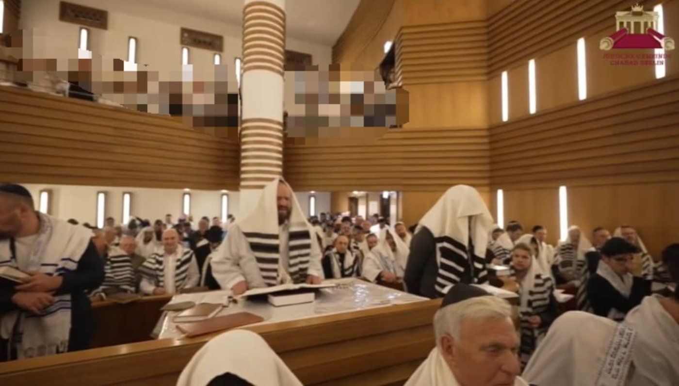 לא מתרגשים מהאנטישמיות: תיעוד מדליק ממוצאי כיפור בבירת גרמניה