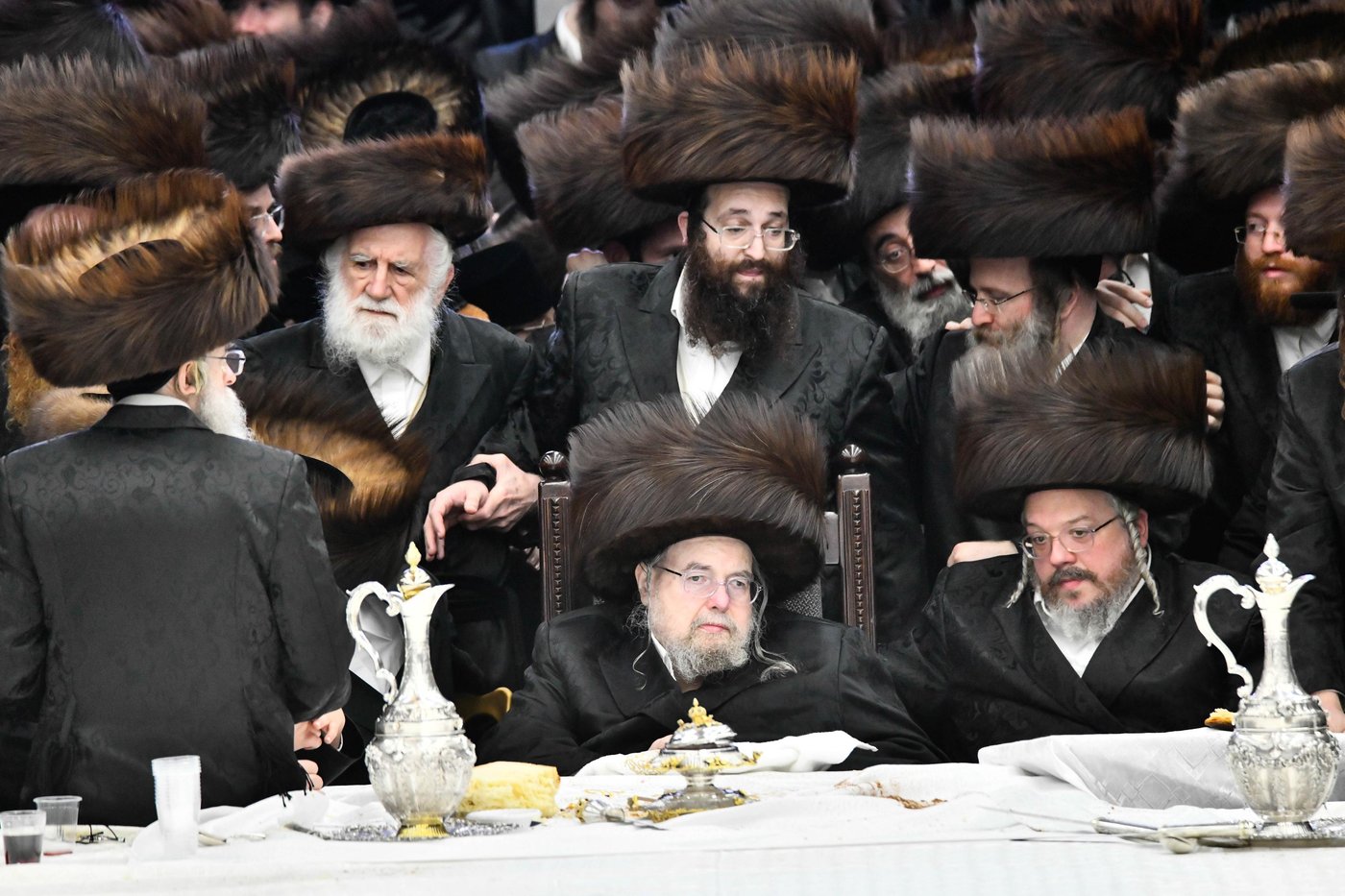 האדמו"ר מבעלזא בטיש חוה"מ סוכות