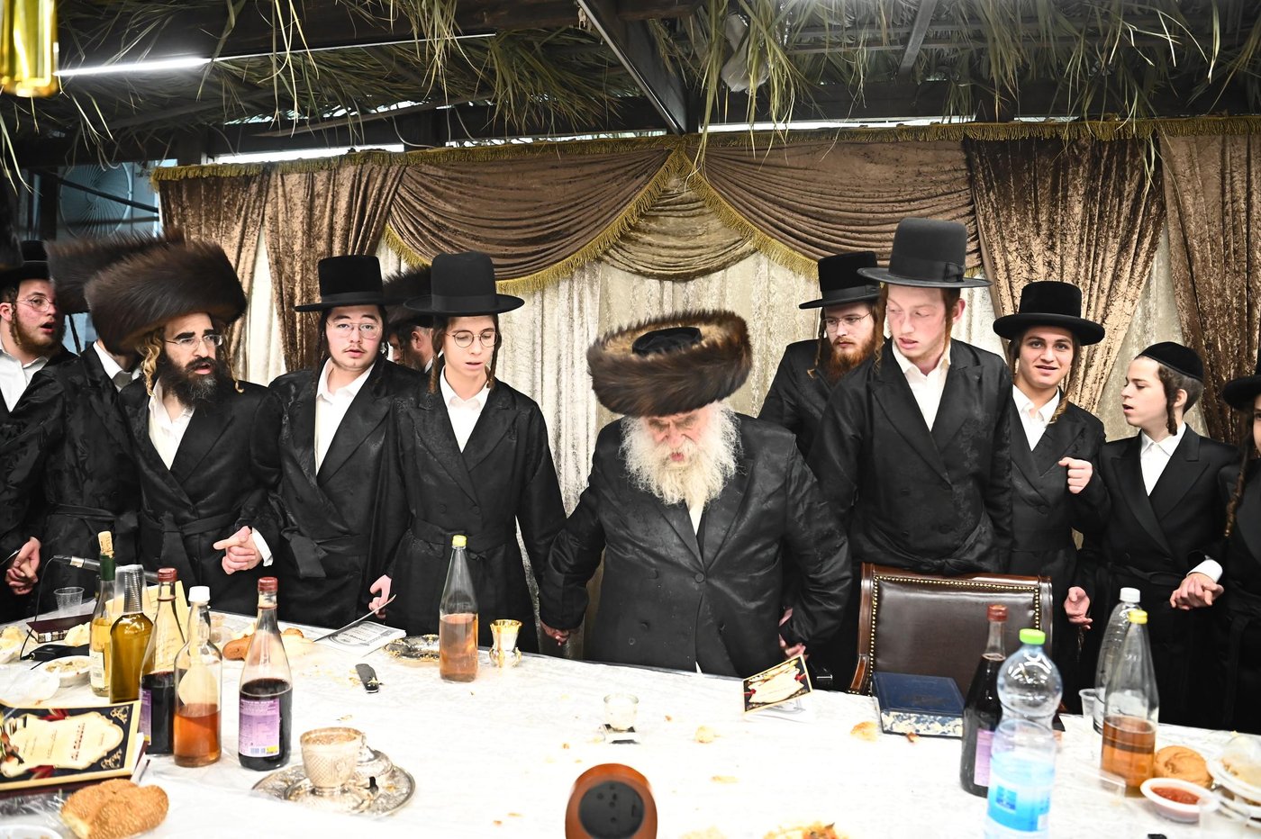 הגה"צ גאב"ד מאקאווא בטיש חוה"מ סוכות
