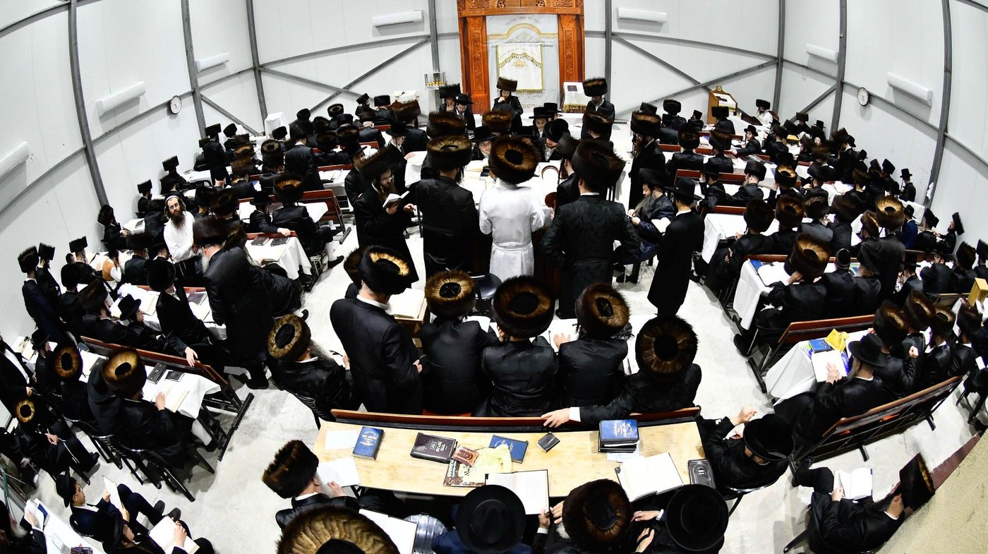 ליל הושענא רבה בחצה"ק זוטשקא