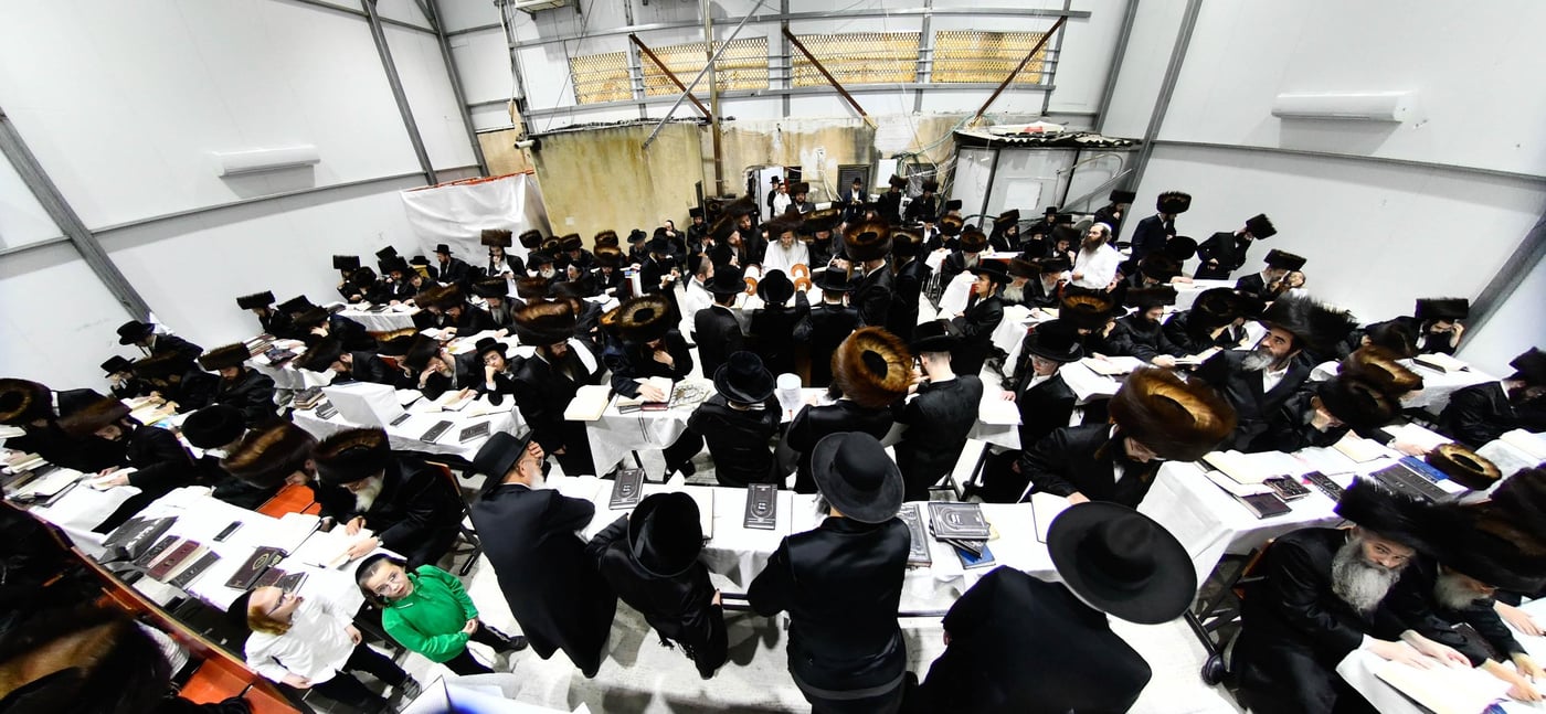 ליל הושענא רבה בחצה"ק זוטשקא