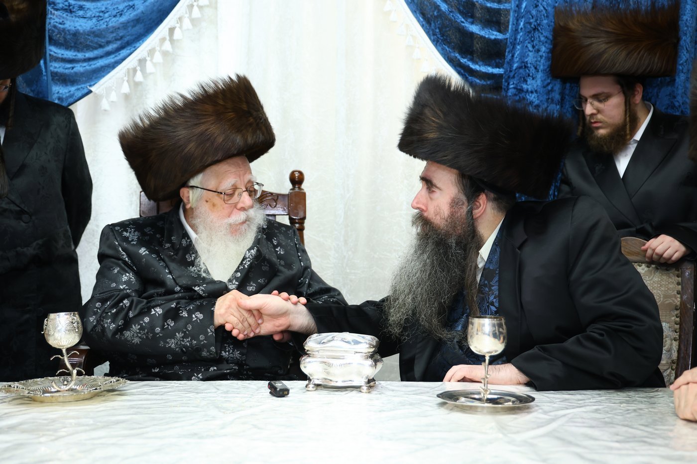 הריש"ב הלברשטאם בביקור אצל האדמו"ר משאץ ויזניץ