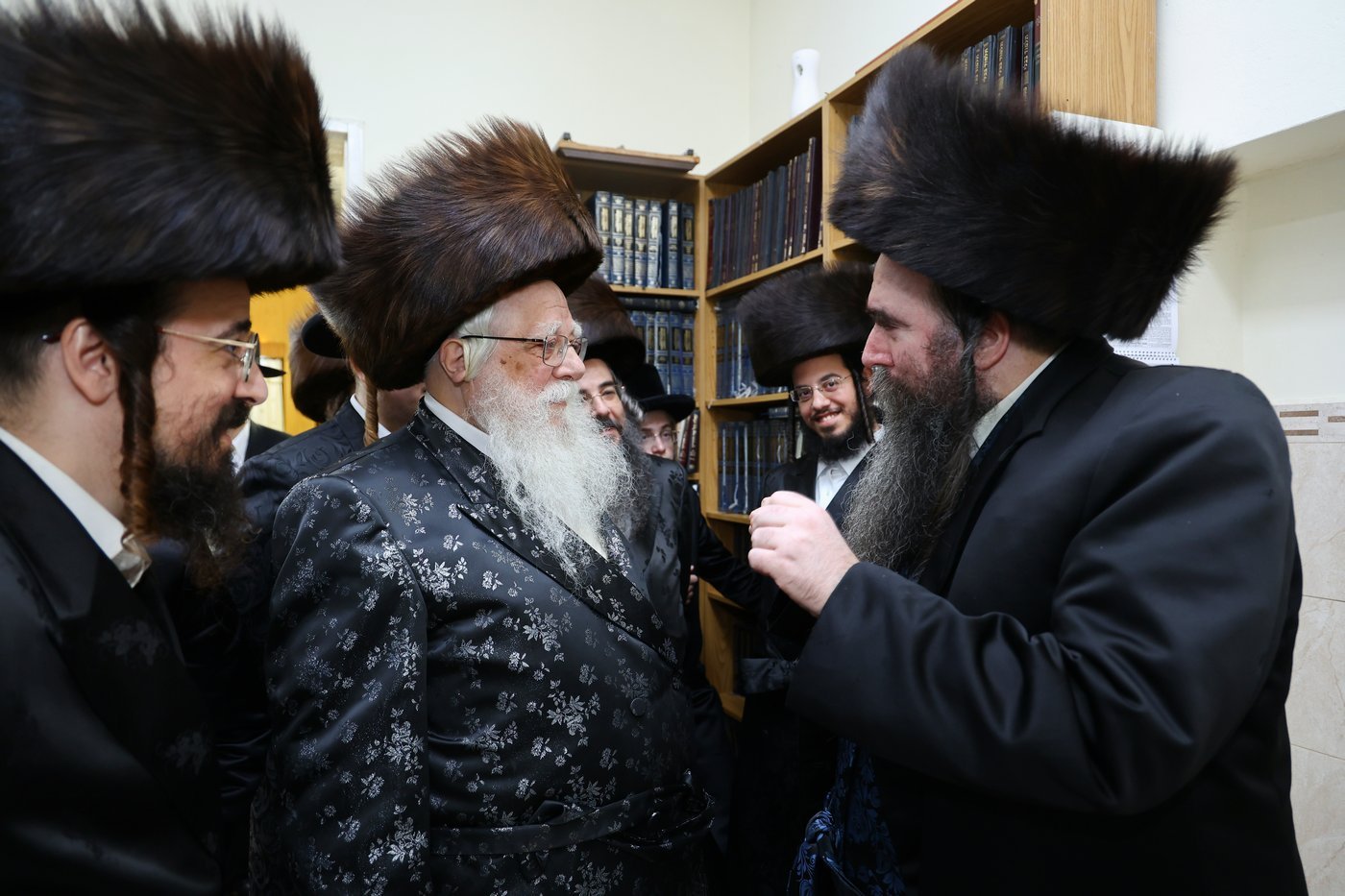 הריש"ב הלברשטאם בביקור אצל האדמו"ר משאץ ויזניץ