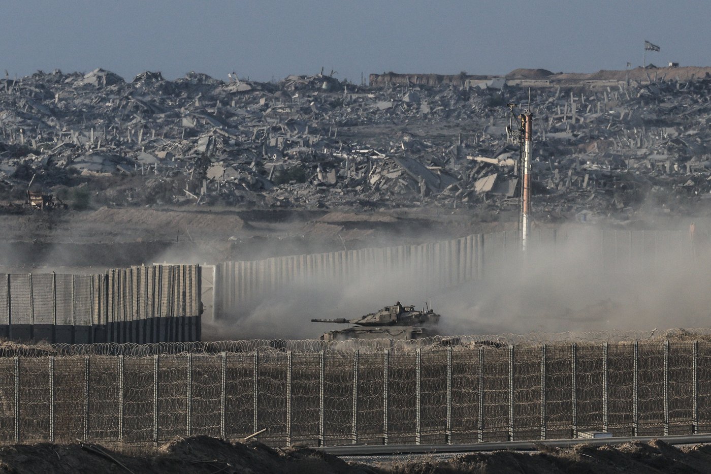עזה, כפי שנראית מהגבול עם ישראל