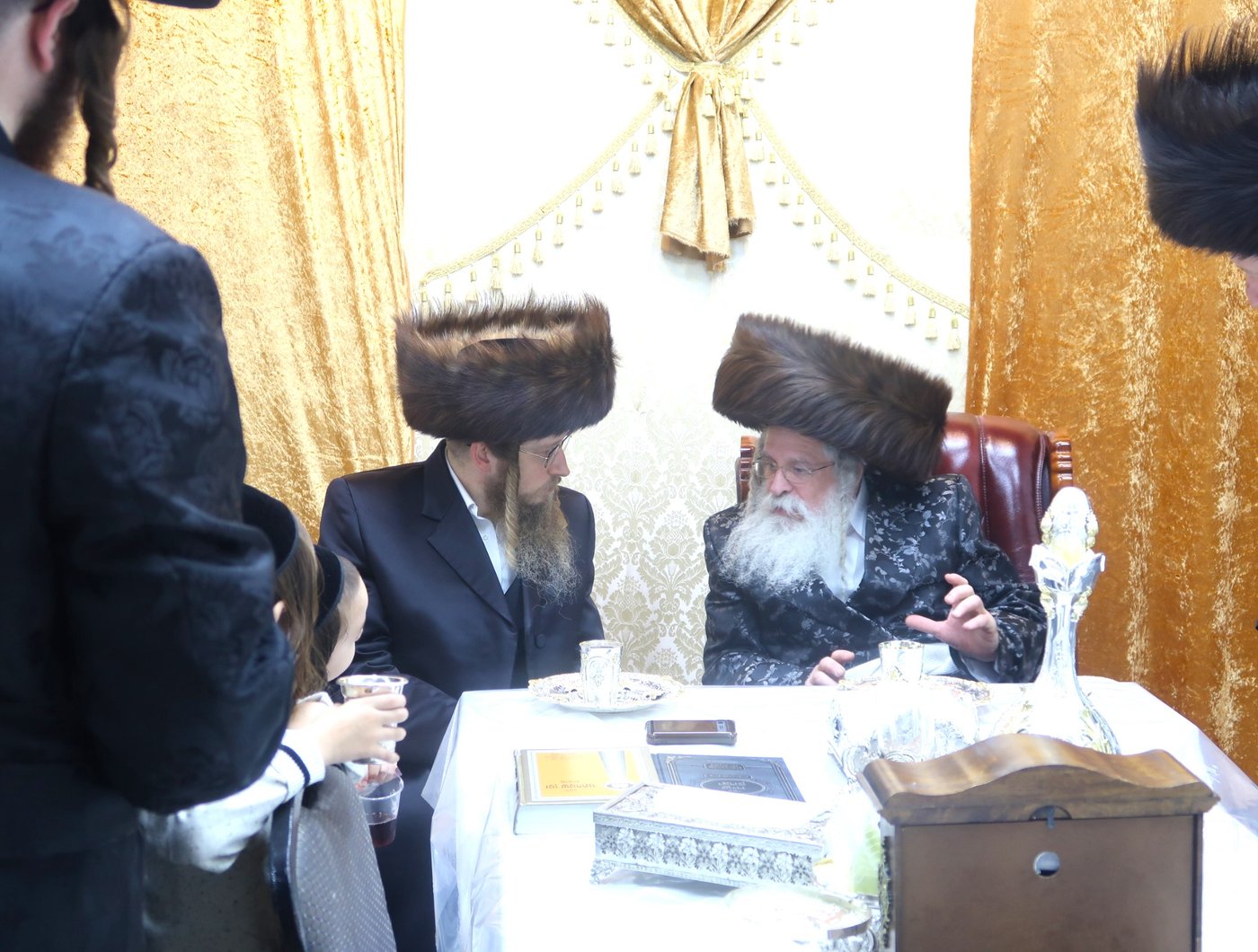 סוכות - הושענא רבה - שמחת תורה, בחצה"ק נדבורנה ירושלים