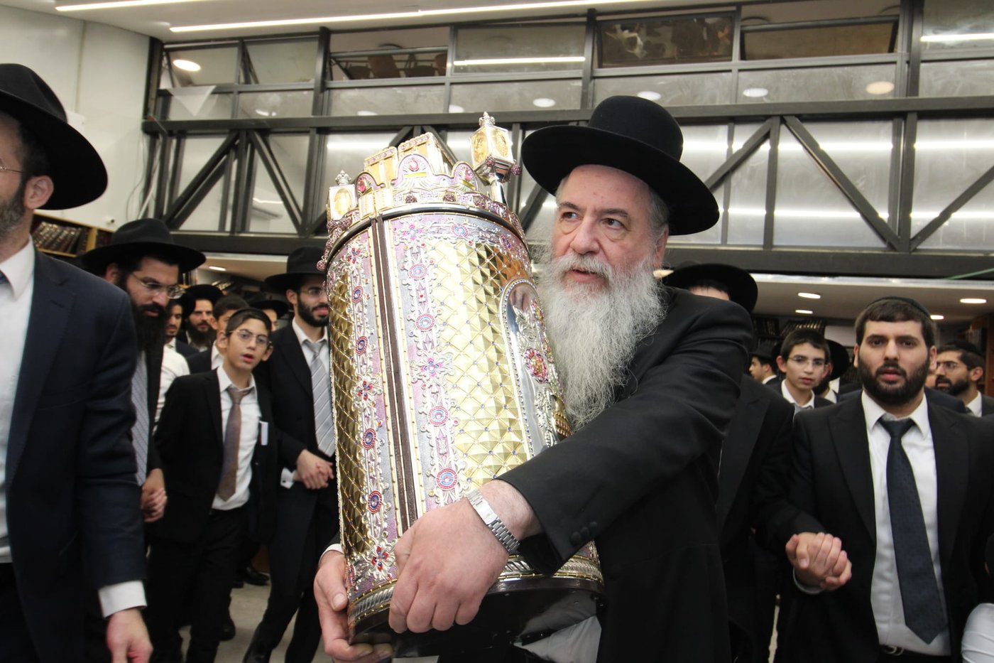 הקפות שניות בקהילה המרכזית בבני ברק