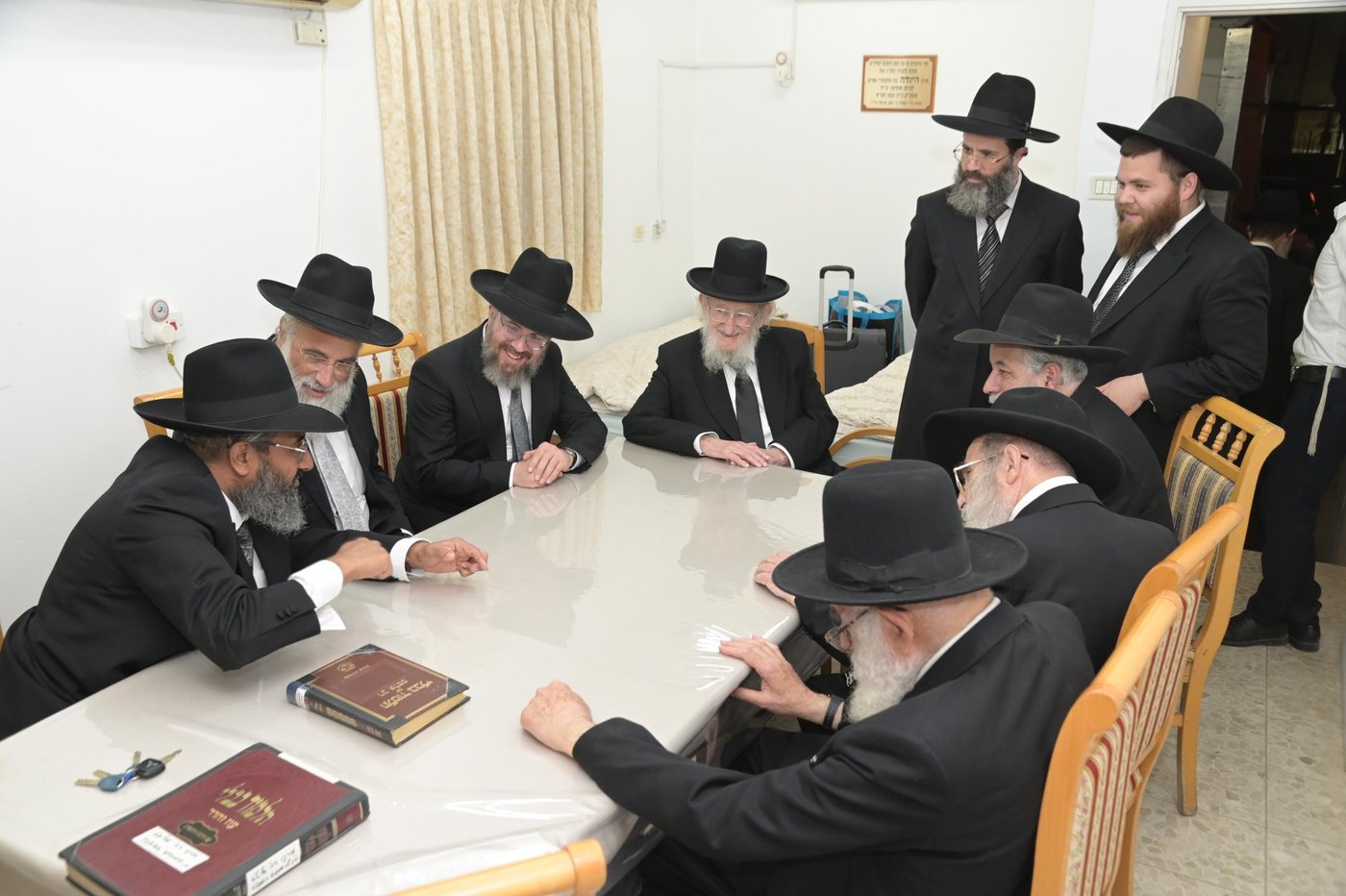 הקפות שניות בישיבת 'שכר שכיר'