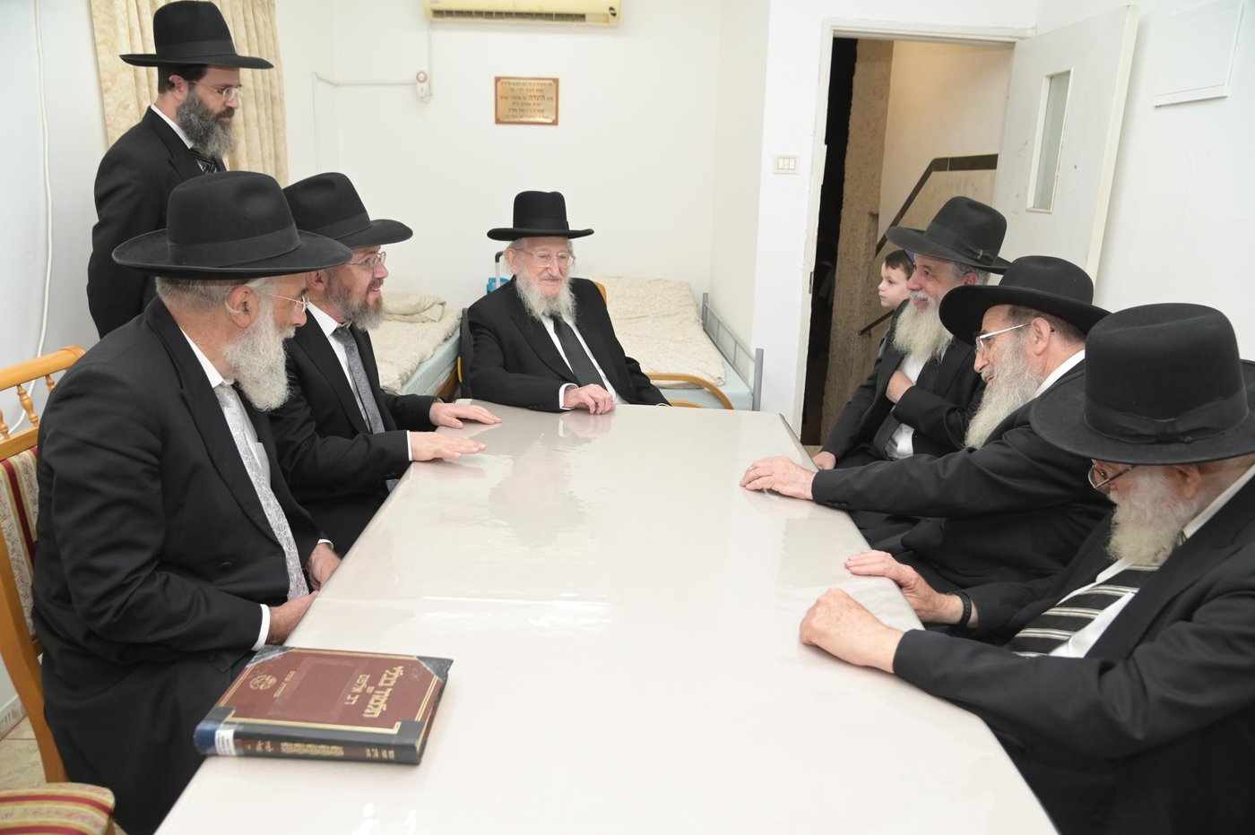 הקפות שניות בישיבת 'שכר שכיר'