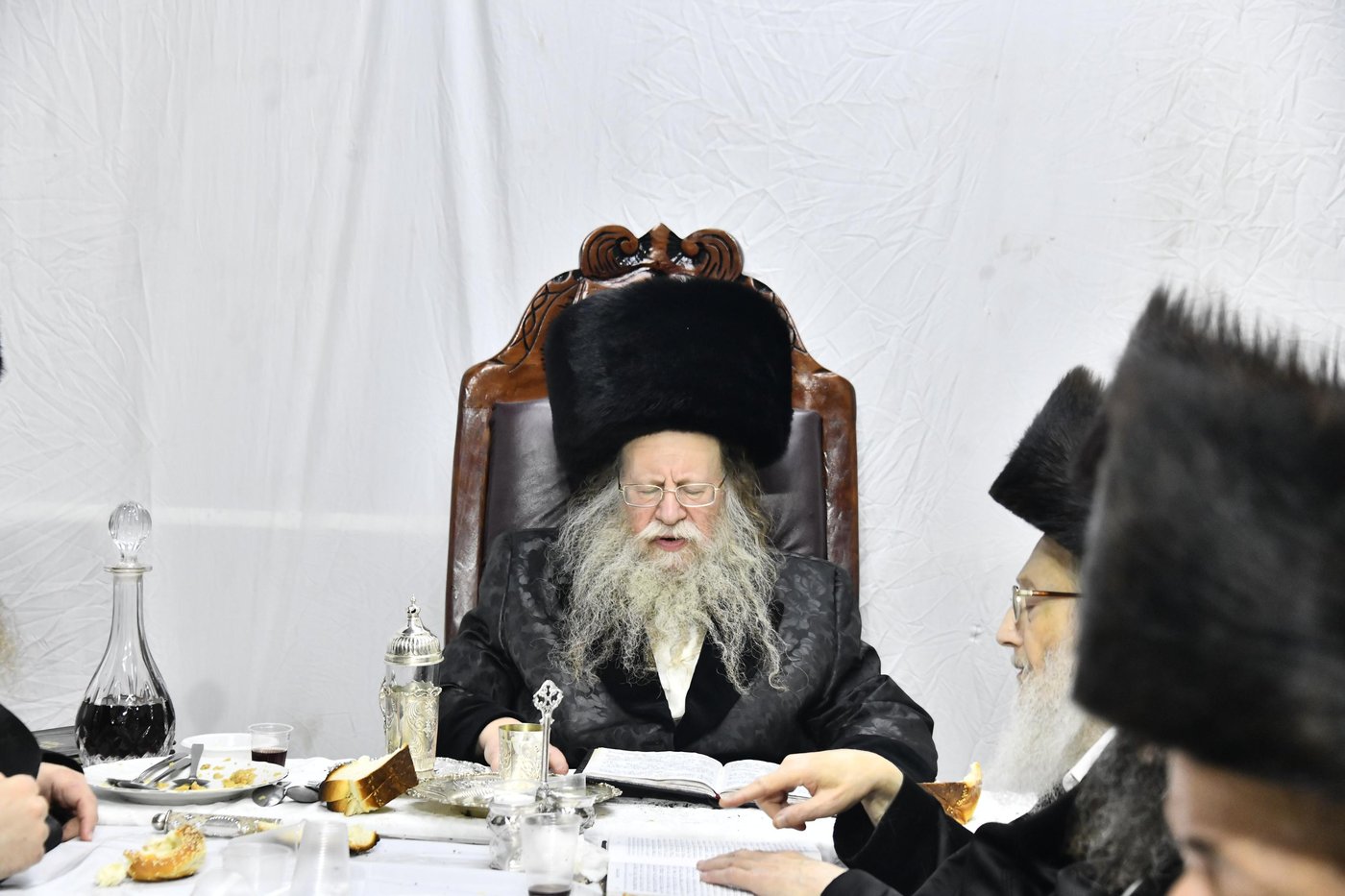 שמחת בית השואבה בחצה"ק קוזמיר