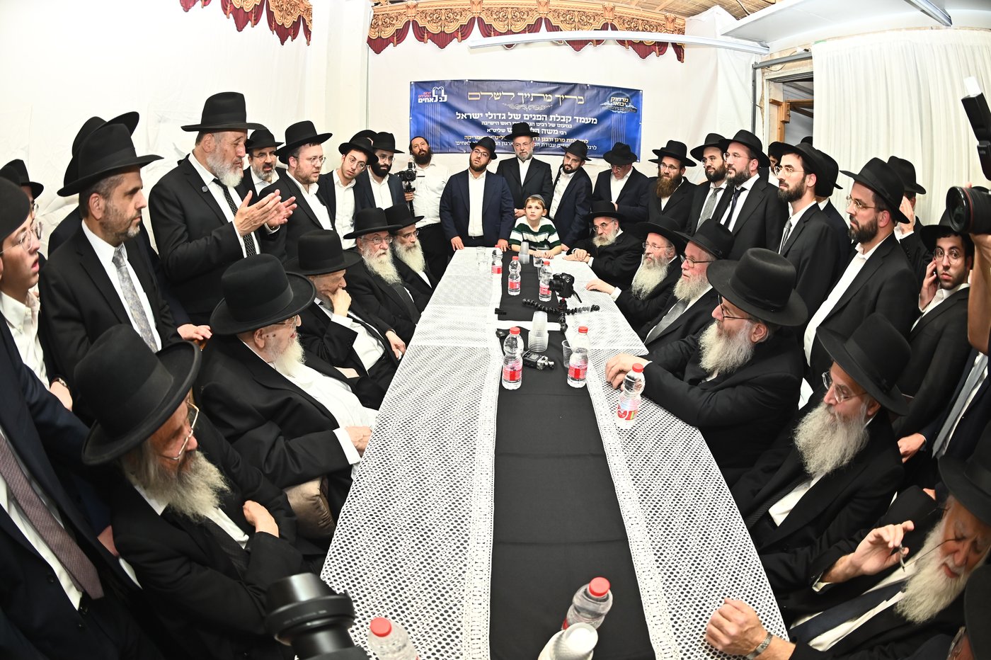 כינוס גדולי הדור בבני ברק