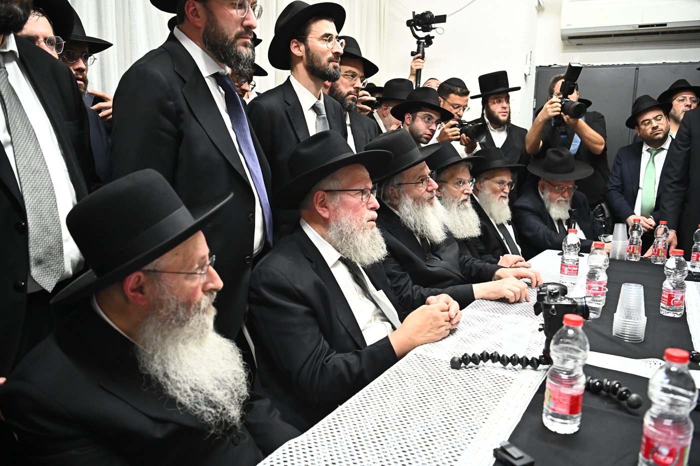 כינוס גדולי הדור בבני ברק