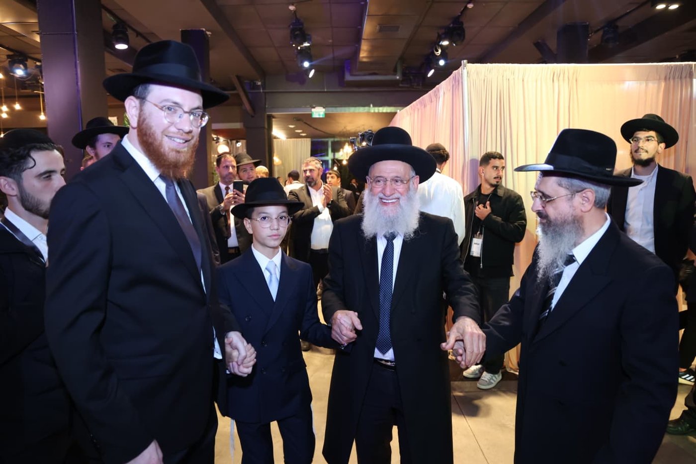 שמחת בר המצווה לבן הגר"י סיני