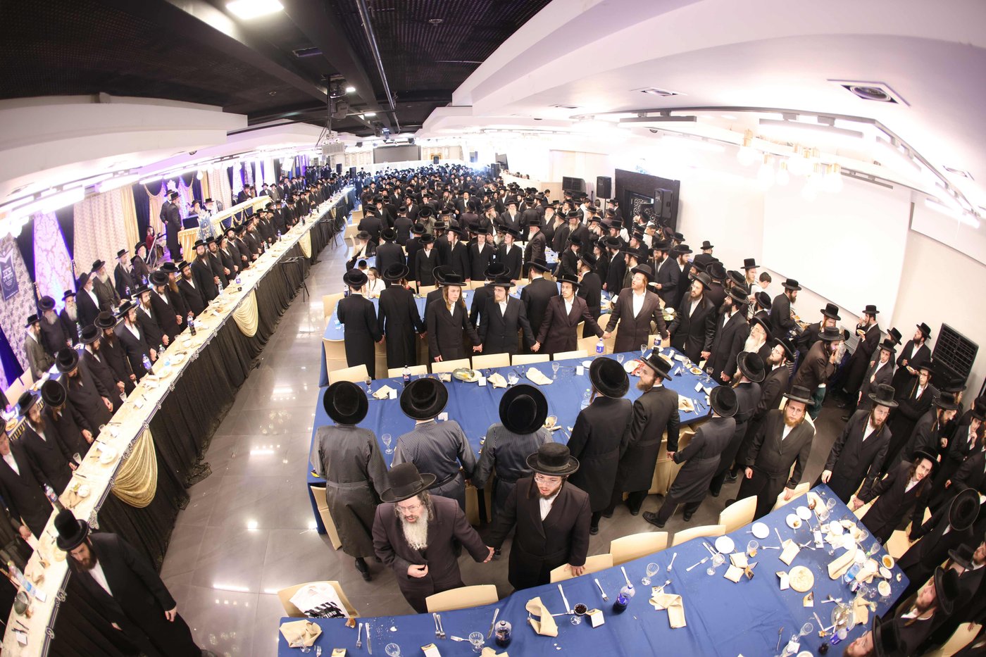 מעמד הכתרת 70 דיינים ומורי הוראה בירושלים