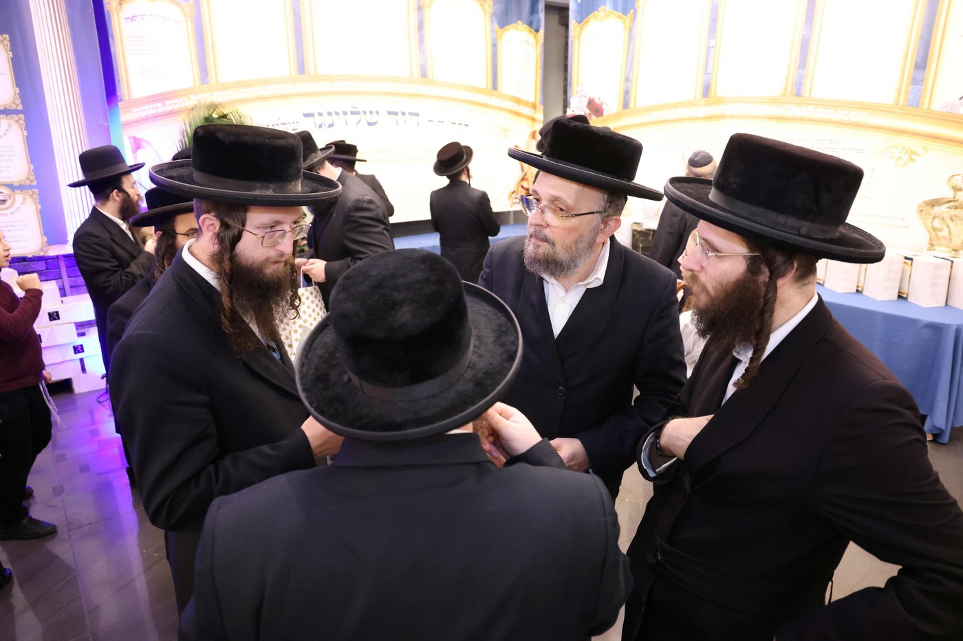 מעמד הכתרת 70 דיינים ומורי הוראה בירושלים