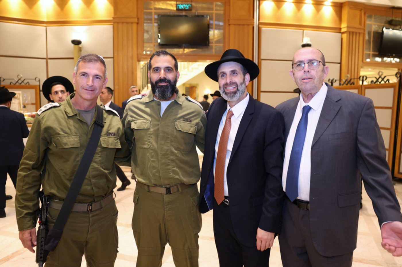 שמחת בר המצווה לבנו של ראש עיריית אלעד, יהודה בוטבול