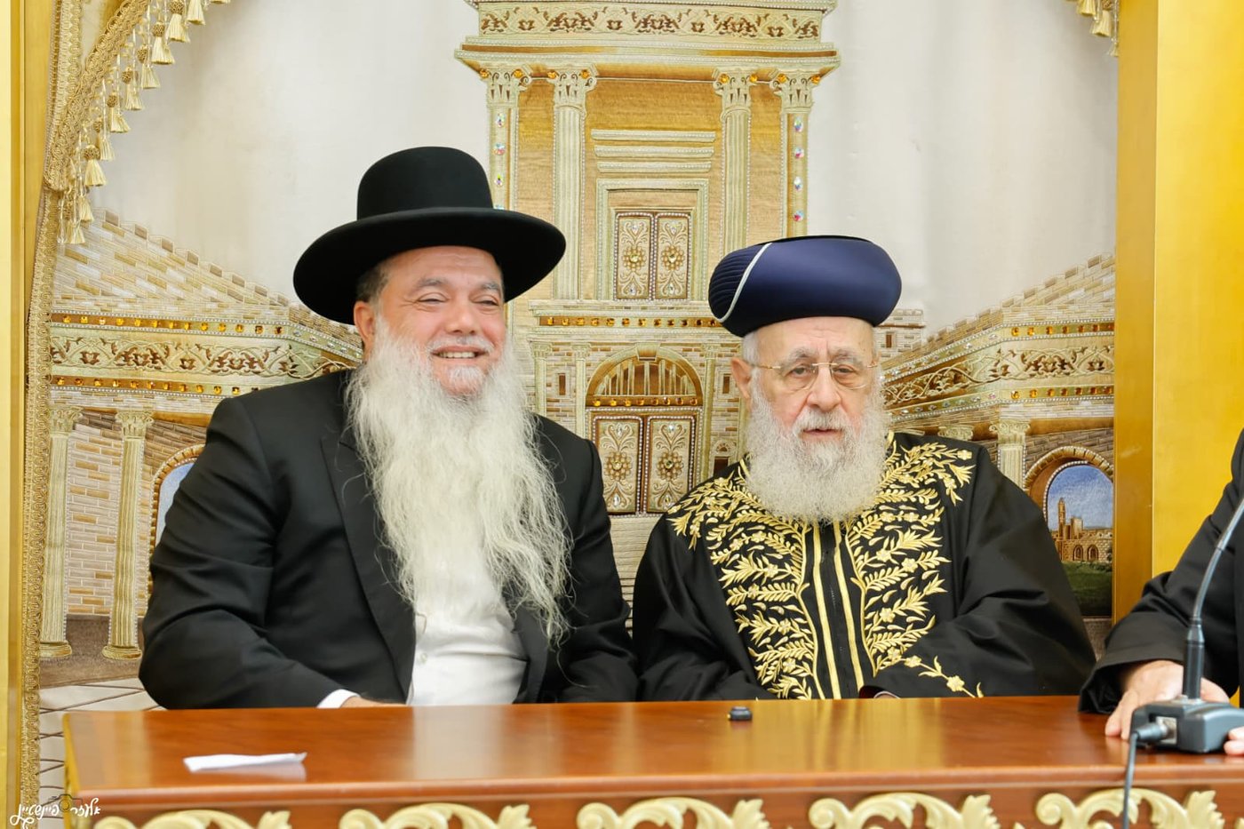 הראשל"צ הגר"י יוסף בביקור במוסדות 'יביע אומר' 