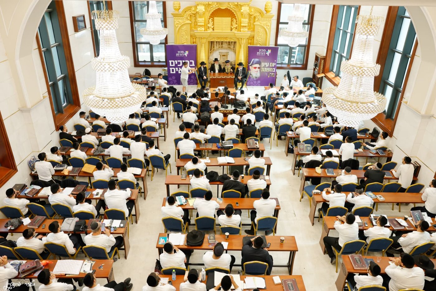 הראשל"צ הגר"י יוסף בביקור במוסדות 'יביע אומר' 