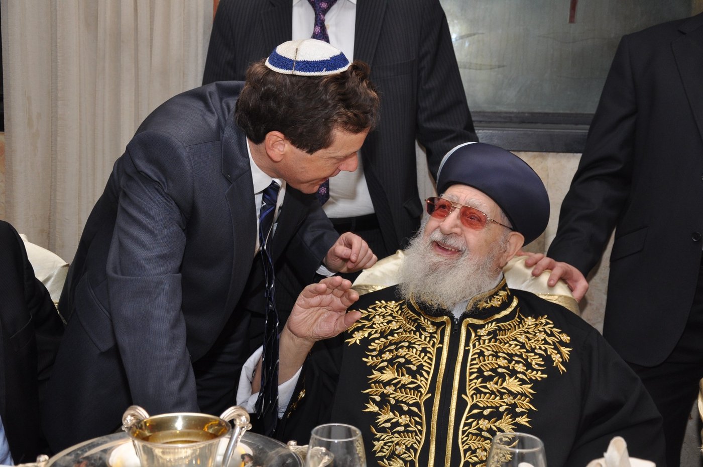 מרן היה נותן לי להרגיש כאילו אני האדם היחיד בחדר / הנשיא יצחק הרצוג בטור מיוחד