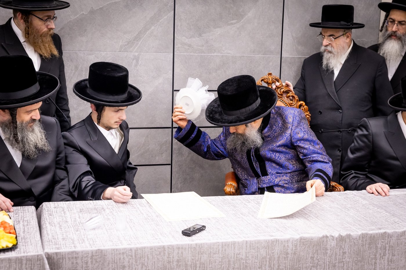 שמחת הווארט והתנאים לנכדת האדמו"ר מבאבוב 45