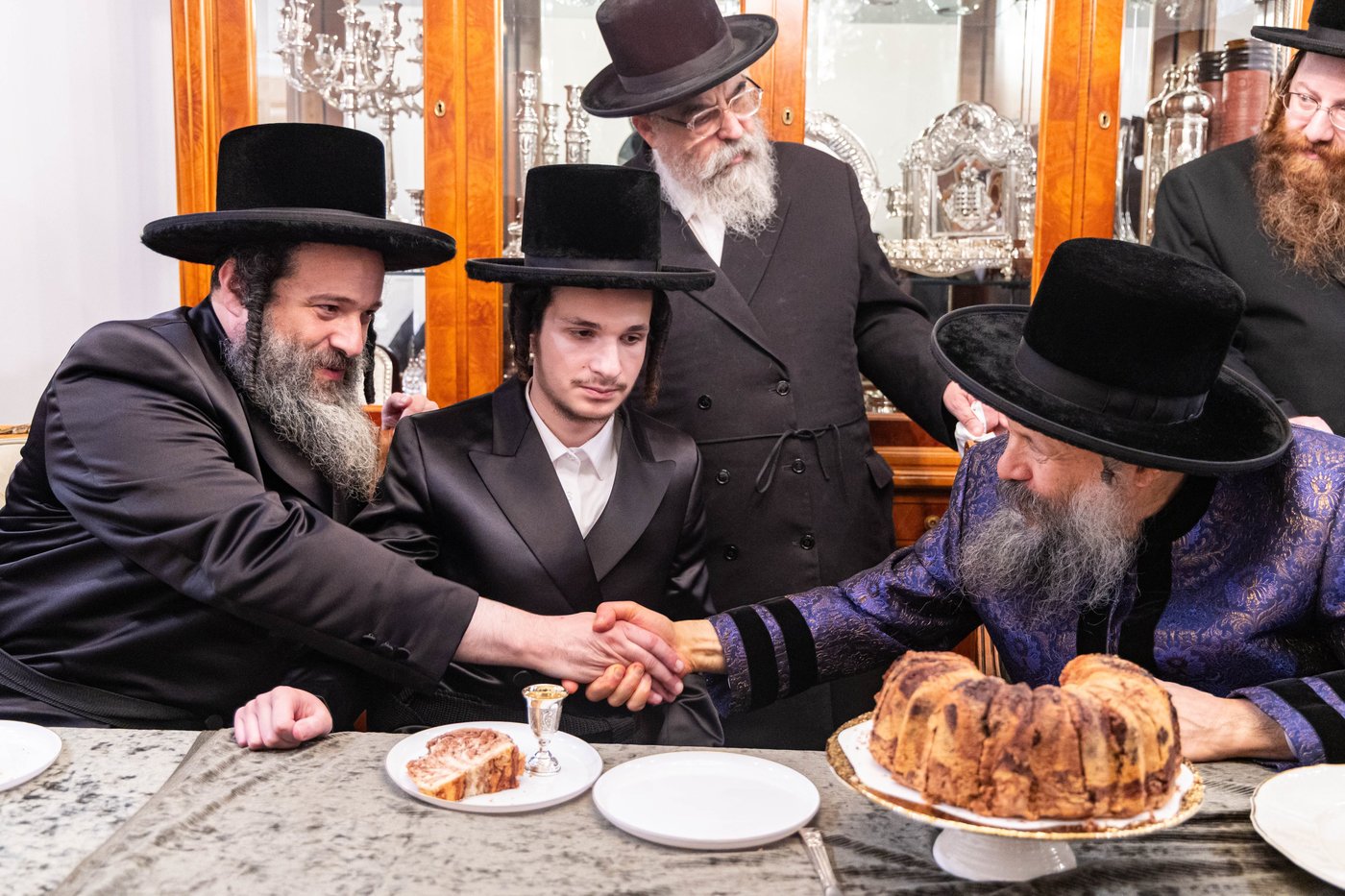 שמחת הווארט והתנאים לנכדת האדמו"ר מבאבוב 45