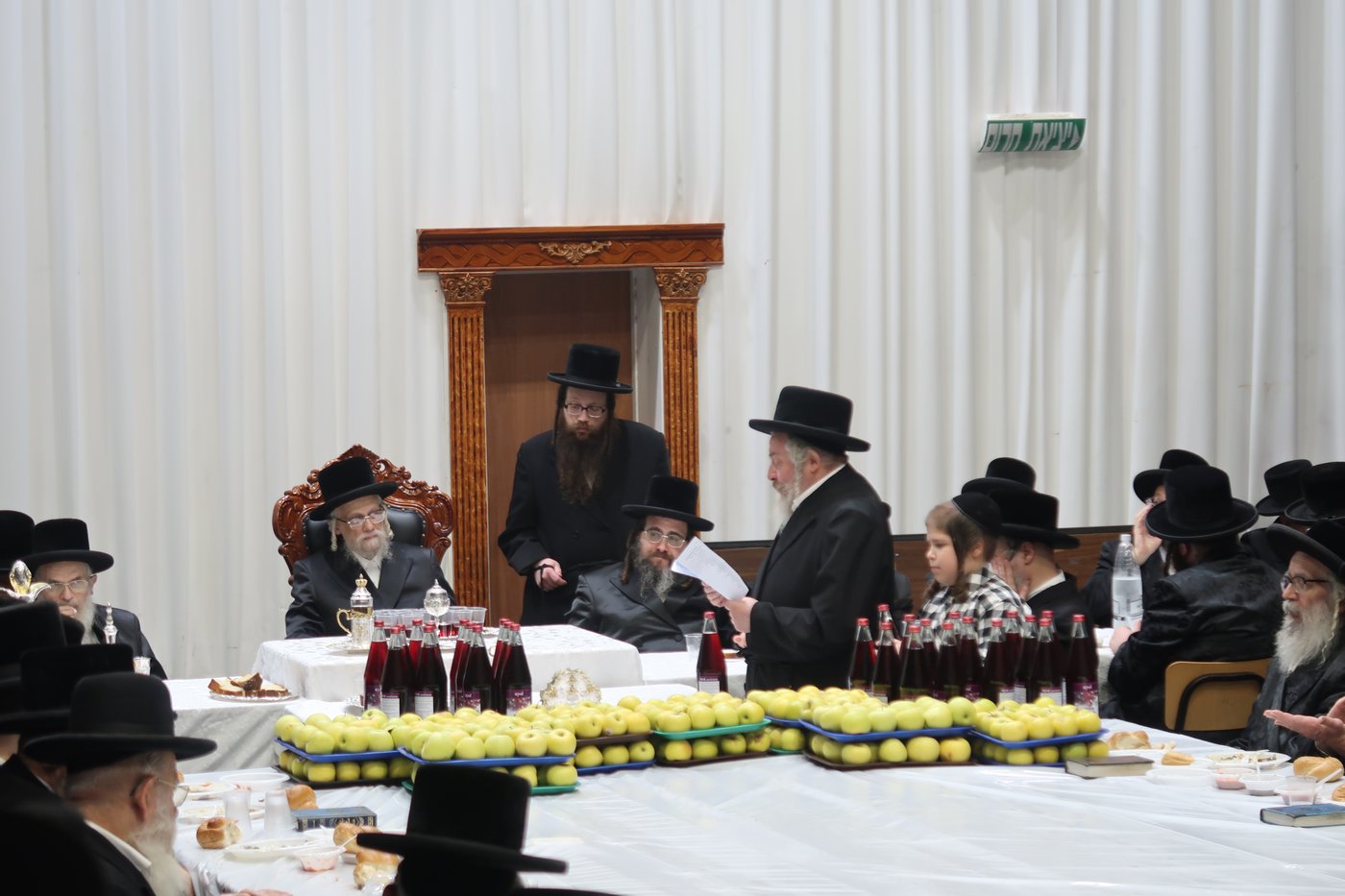 הילולא קדישא בסערט ויז'ניץ