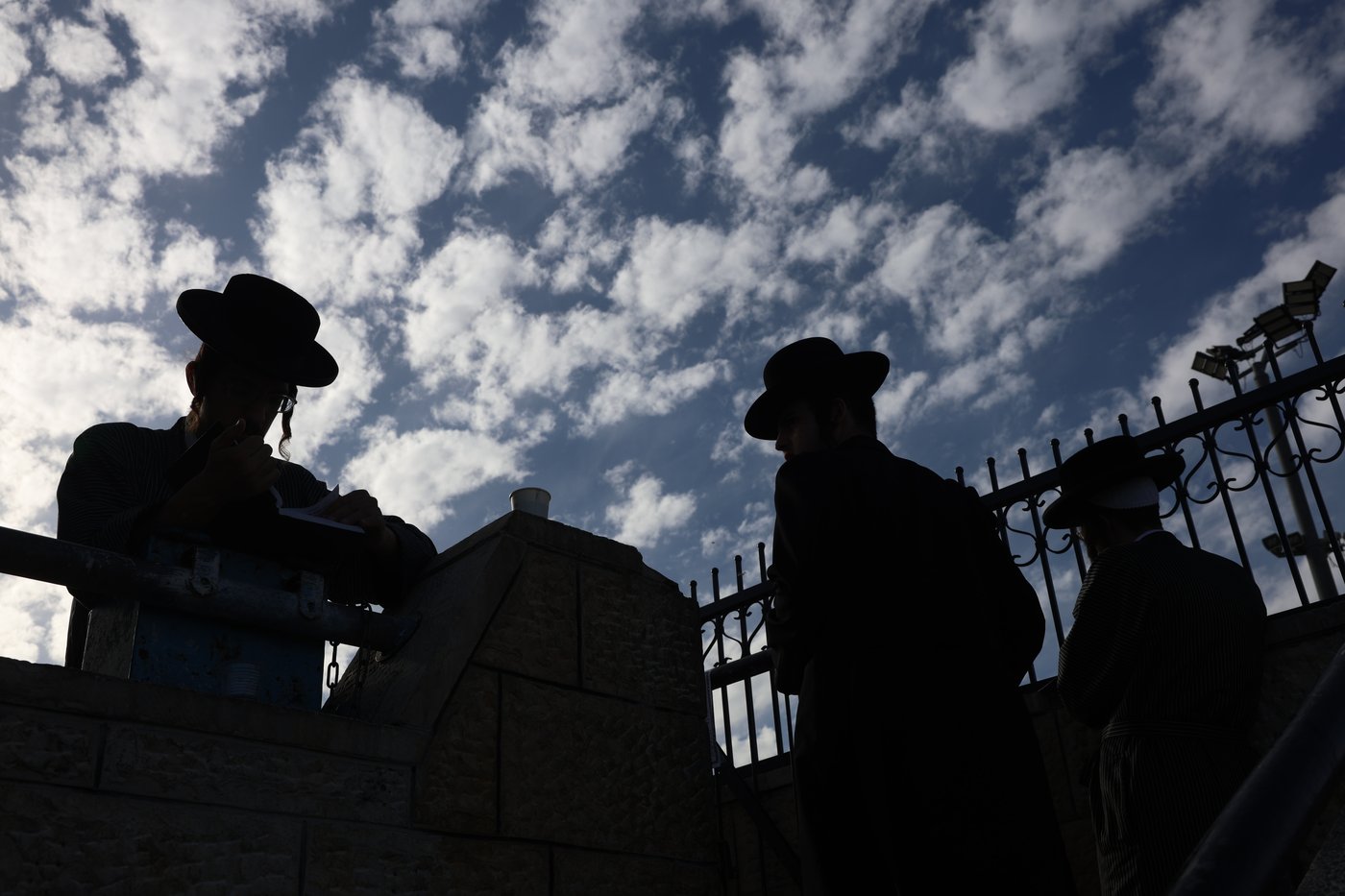 ער"ח חשון באתרא קדישא מירון